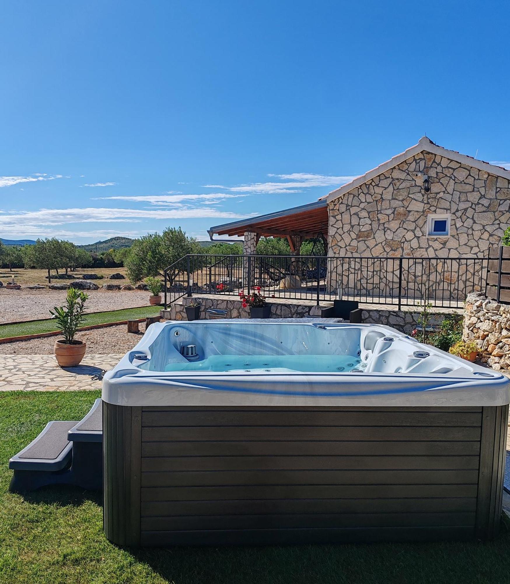 Holiday Home Juli With Jacuzzi Шибеник Экстерьер фото